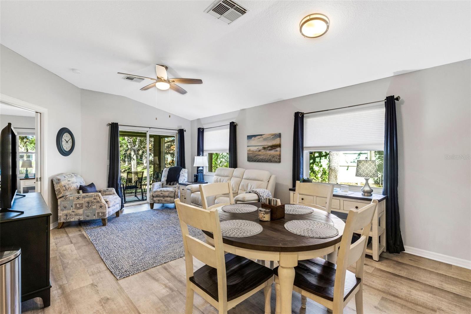 PALMS OF MANASOTA VILLAS PH I - Residential