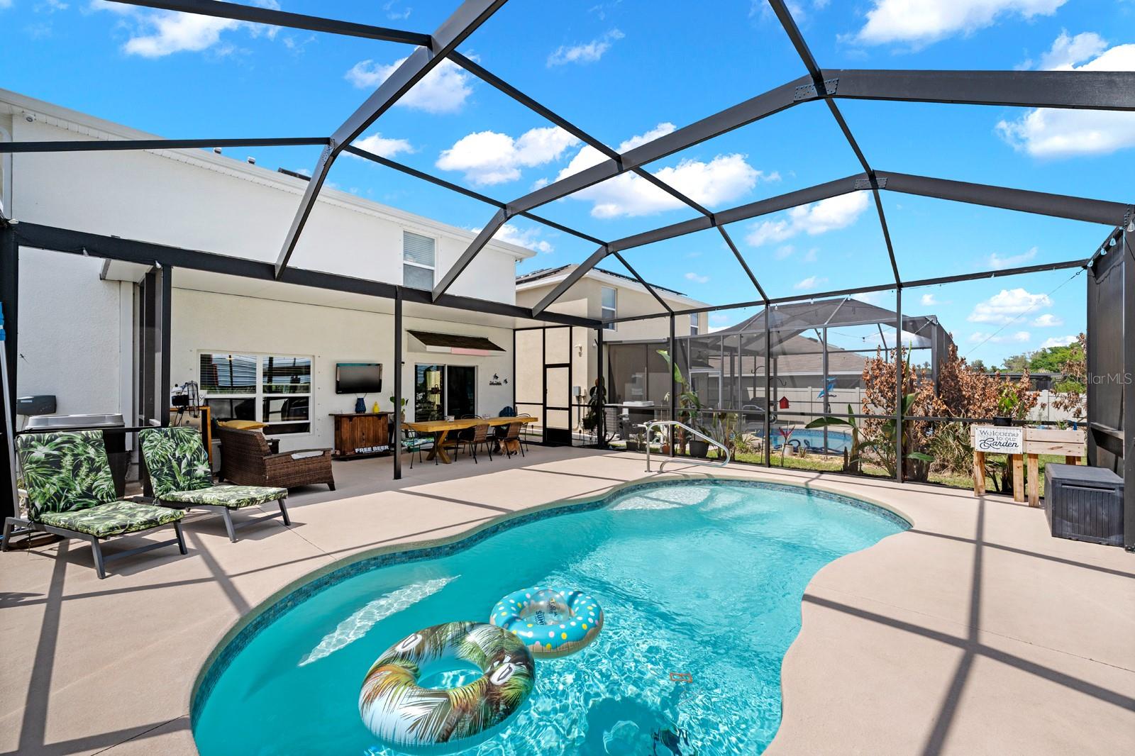 RIDGEWOOD - Residential