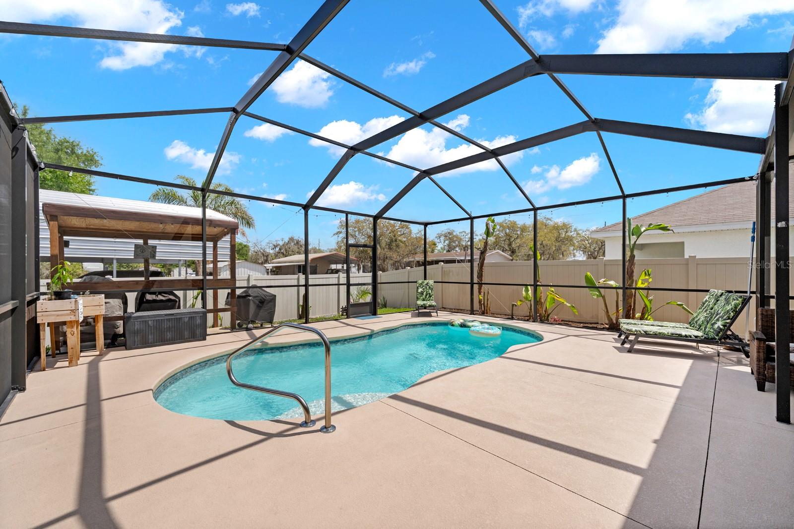 RIDGEWOOD - Residential