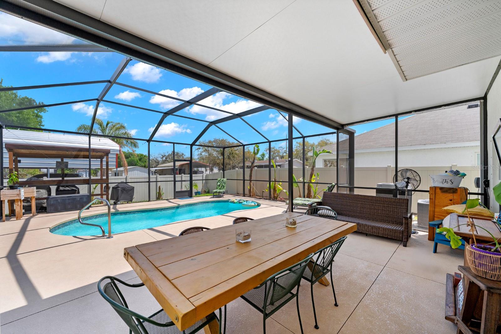 RIDGEWOOD - Residential