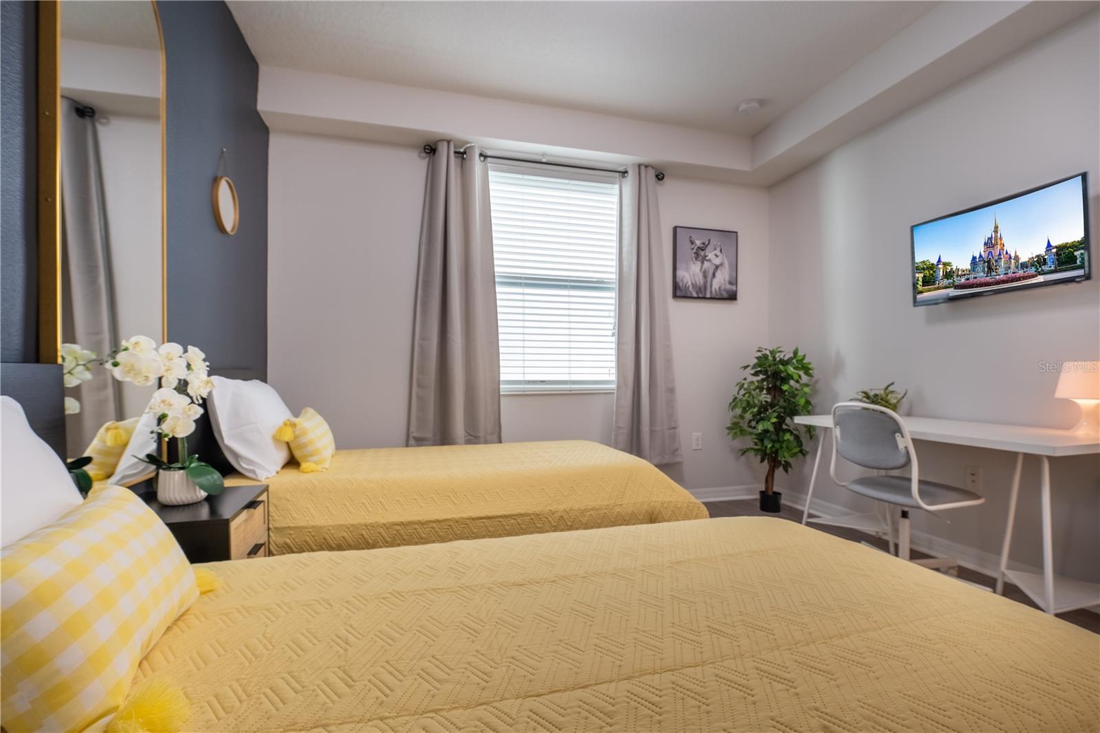 THE TERRACES AT STOREY LAKE - Residential