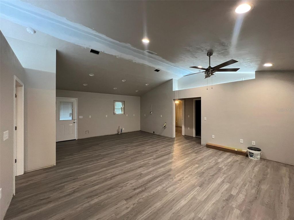 Photo of 24948 NW 187th Avenue, High Springs, FL 32643 (MLS # GC535153)