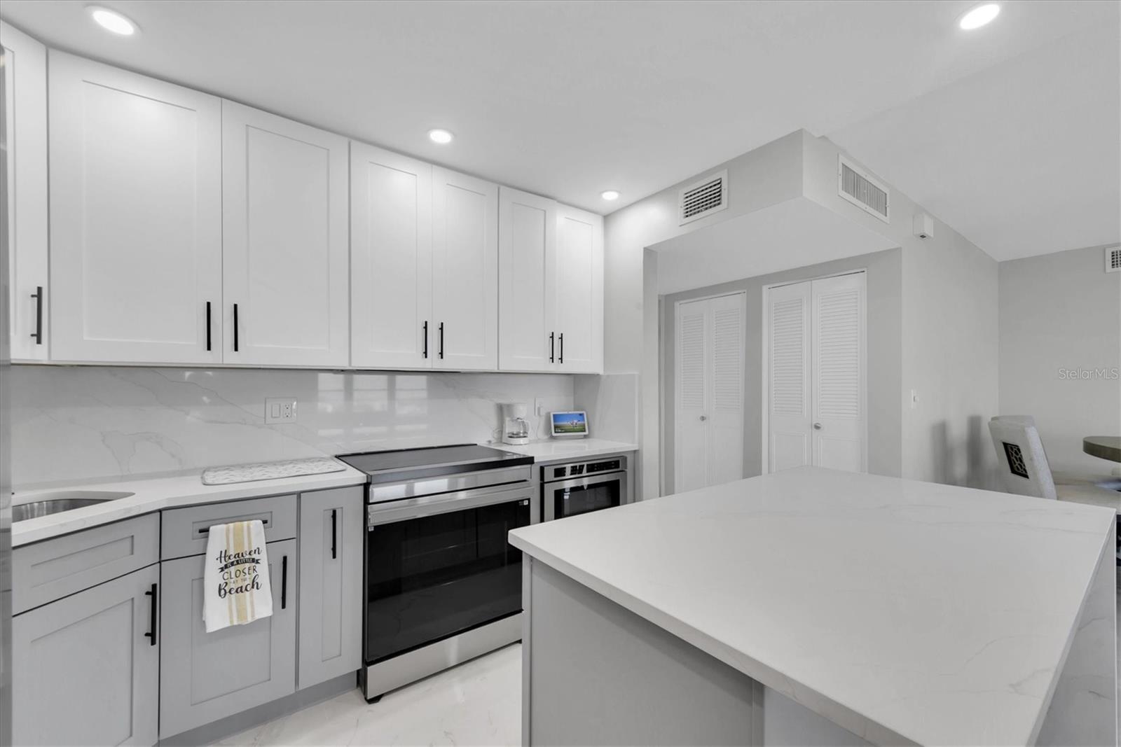 5220 BRITTANY DRIVE S 1008