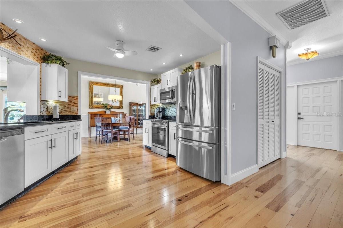 PUNTA GORDA ISLES SEC 11 - Residential