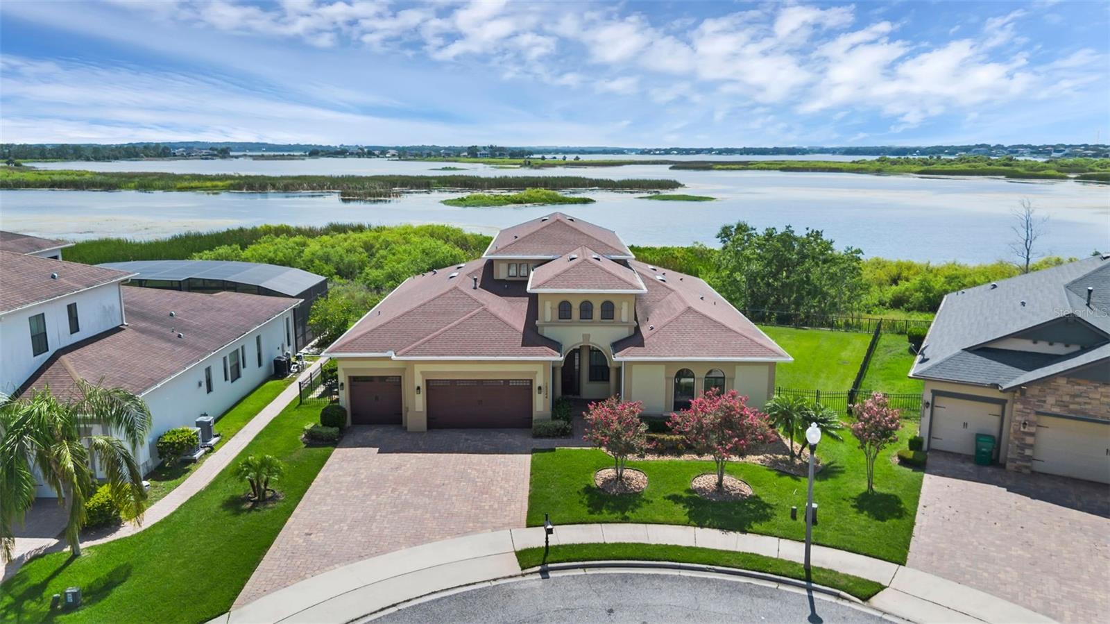 15344 JOHNS LAKE POINTE BOULEVARD