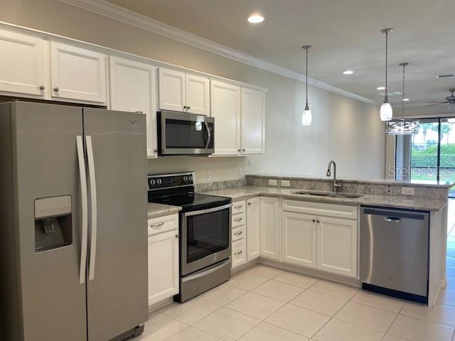 ISLANDWALK - Residential Lease