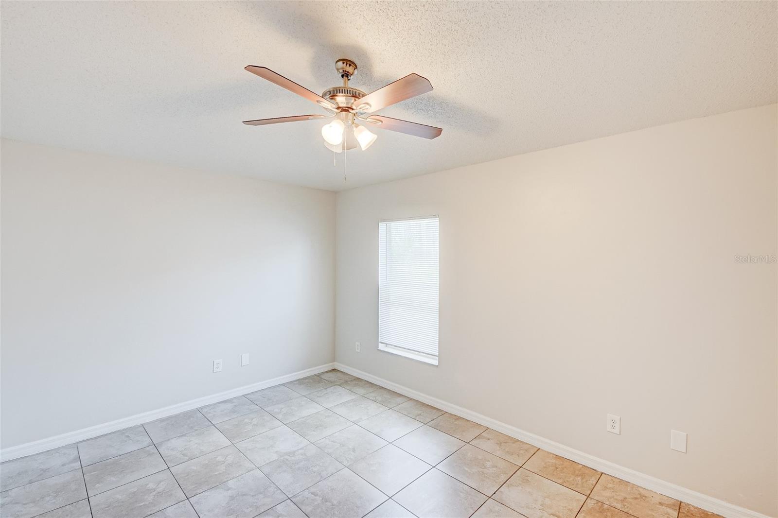 MASON HILLS - Residential