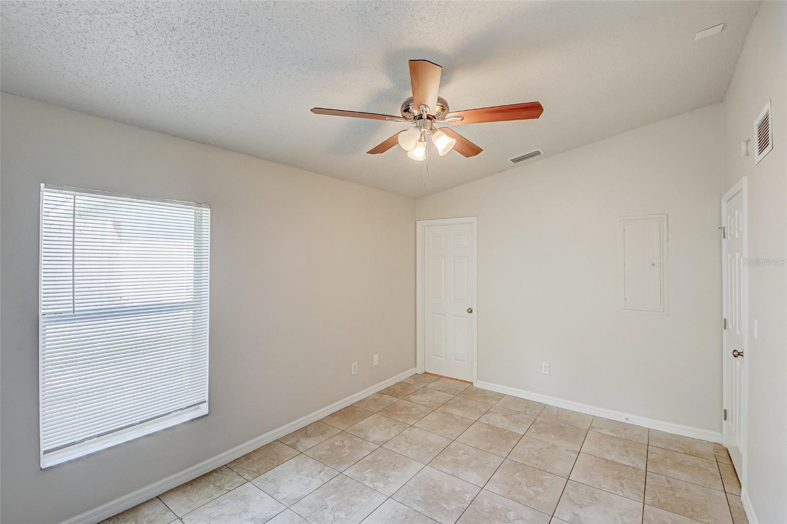 MASON HILLS - Residential