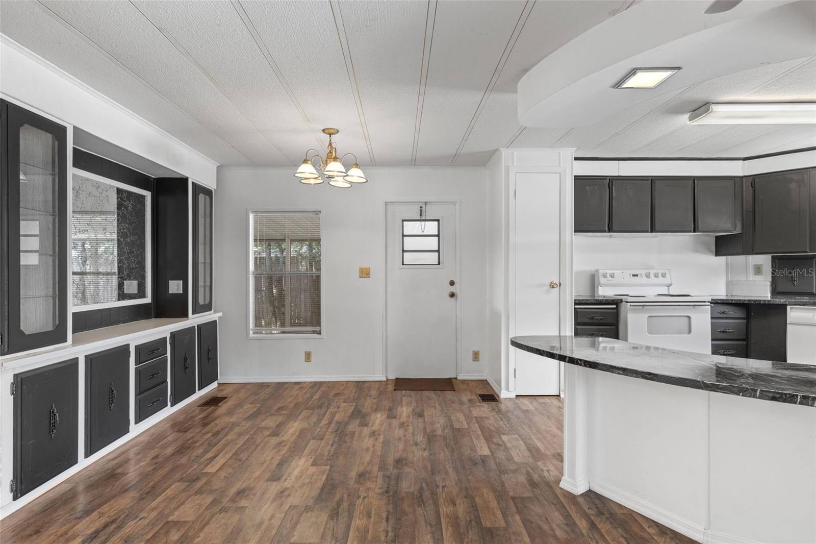 17513 PALM DRIVE
