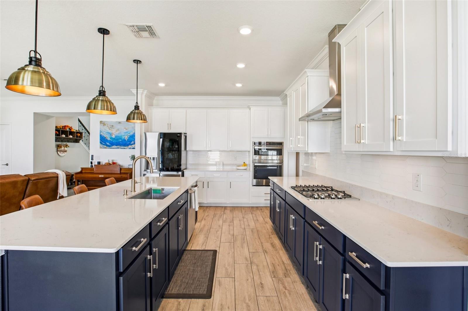 MITCHELL 54 WEST PH 3 RESIDENT - Residential