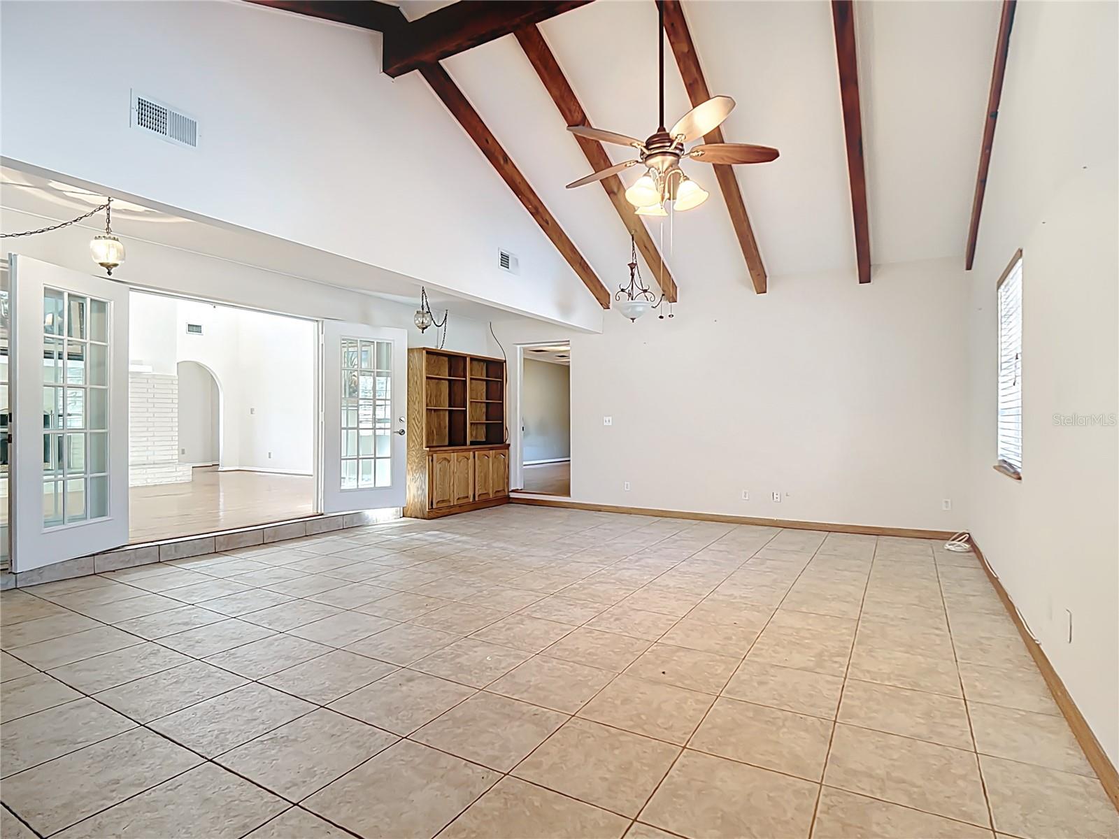 UNPLATTED - Residential