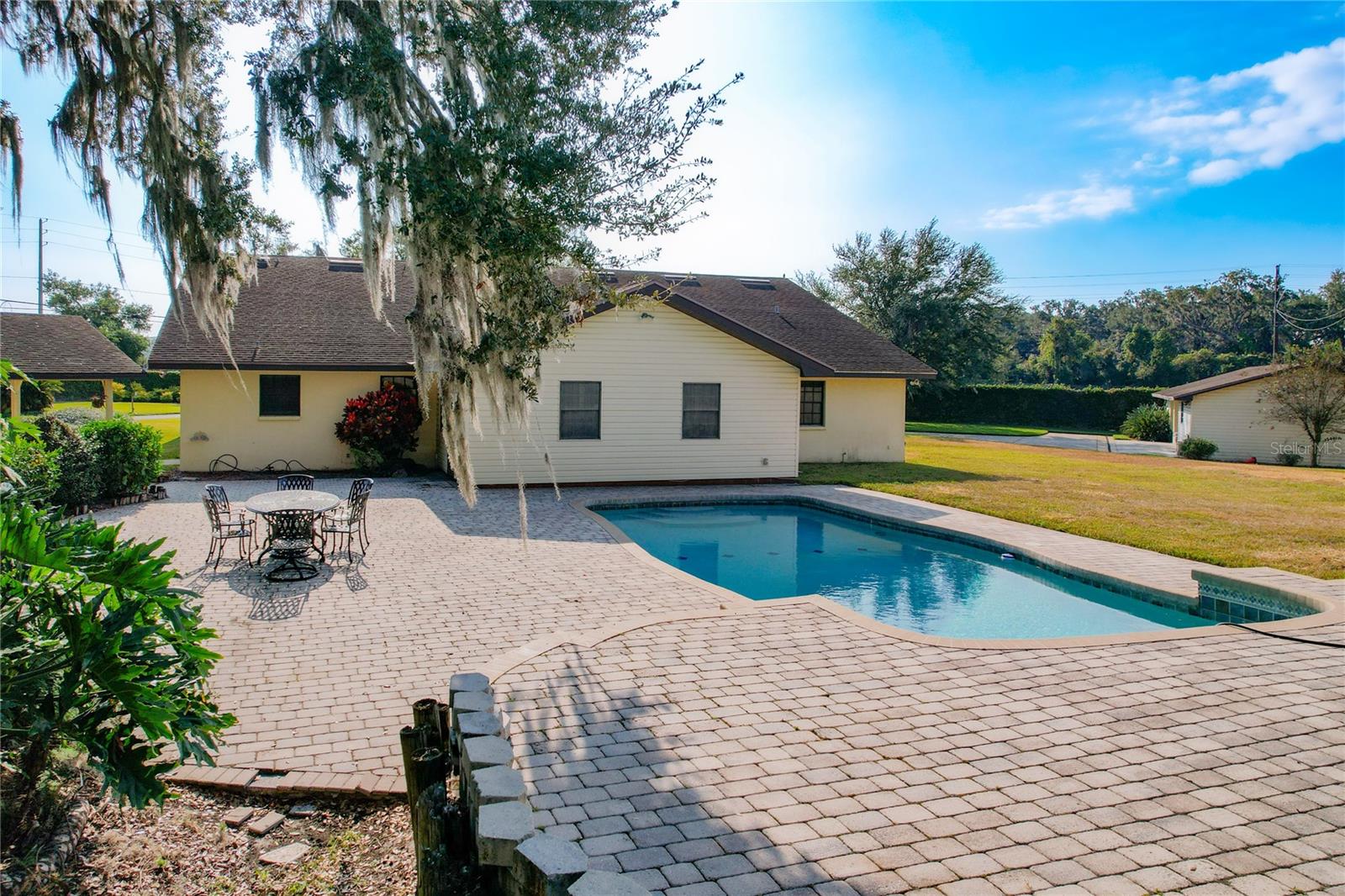 UNPLATTED - Residential