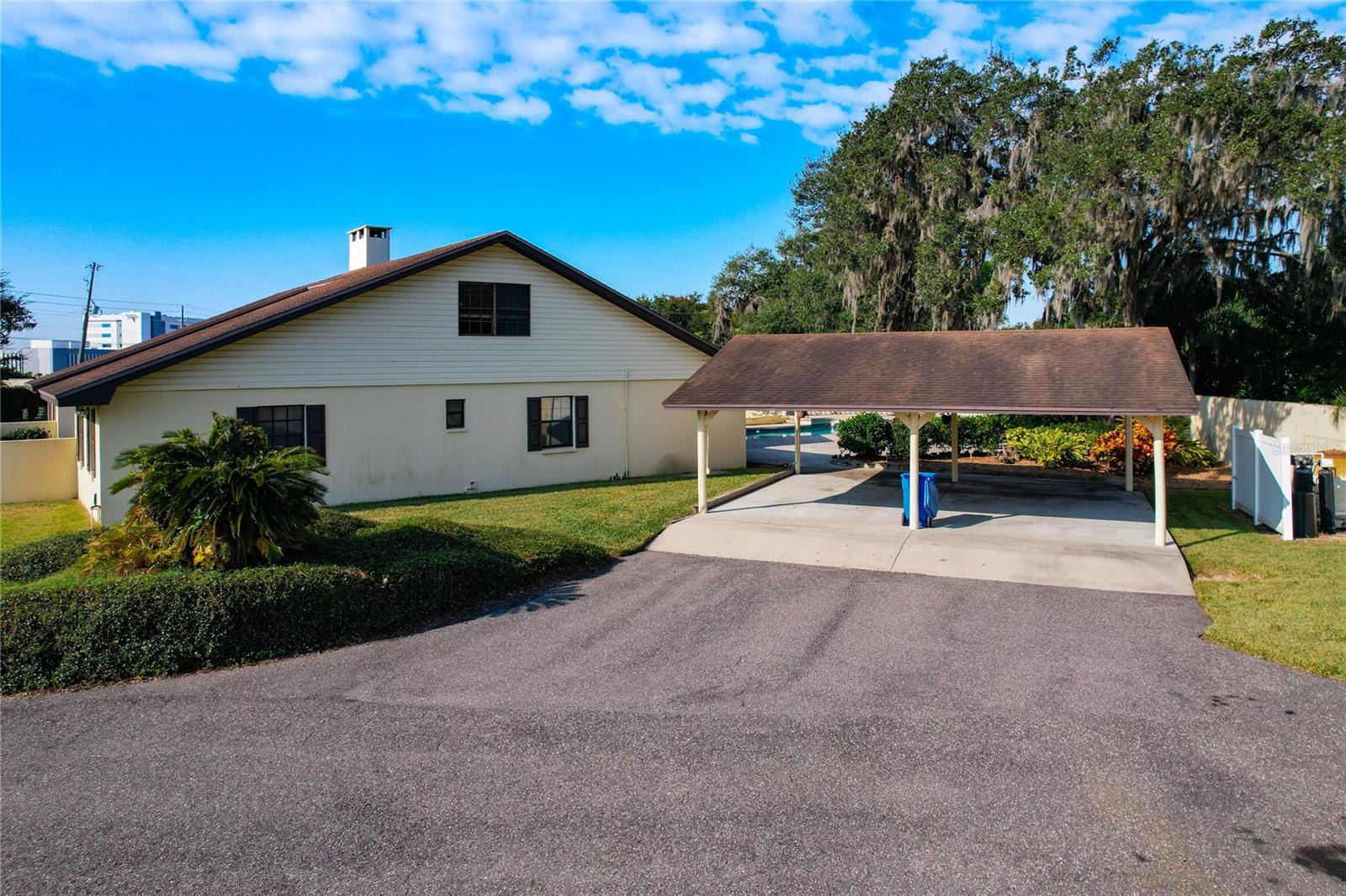 UNPLATTED - Residential