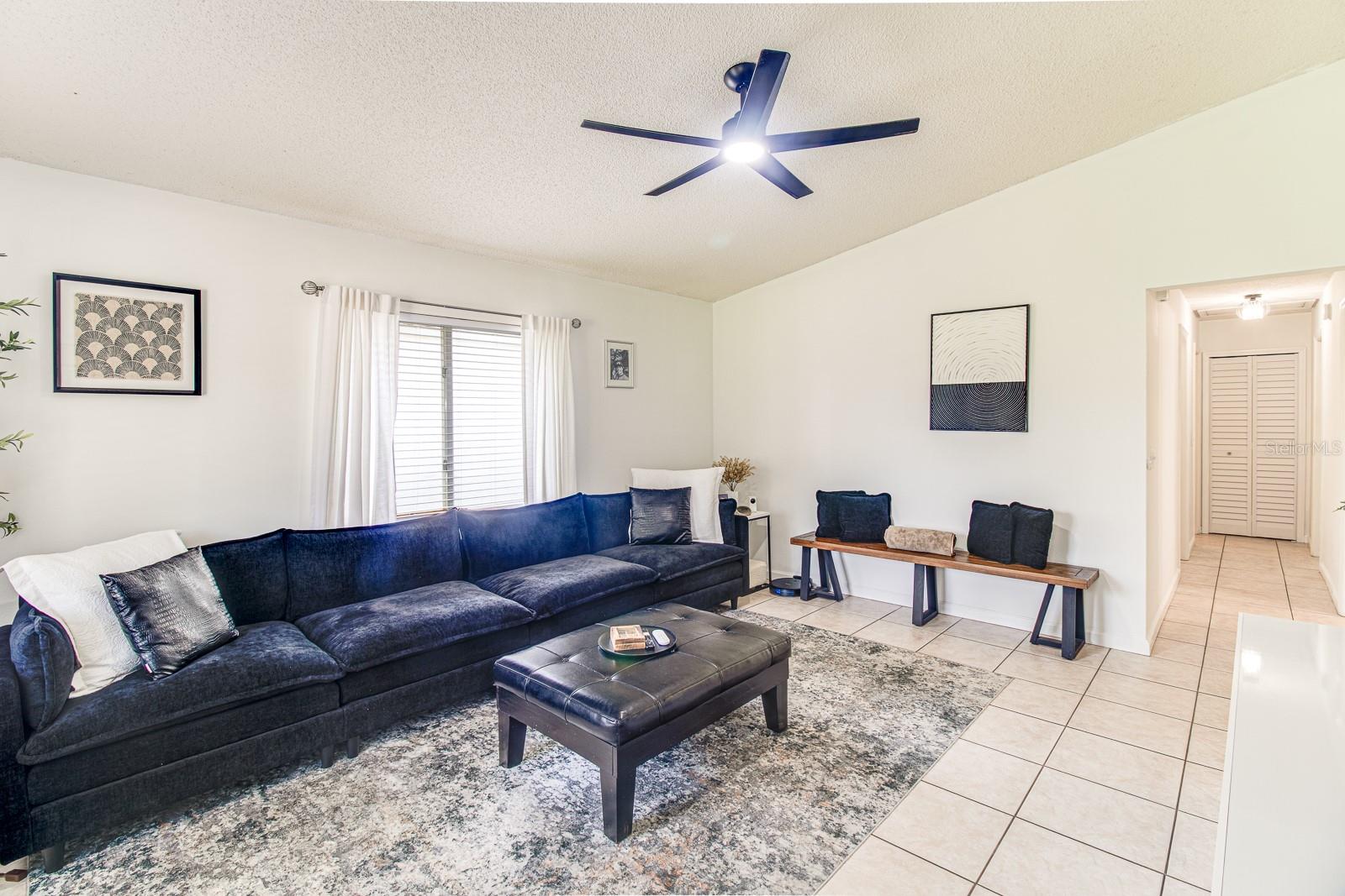 5216 SUNRISE BOULEVARD