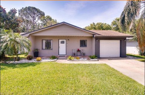 Photo of 5216 Sunrise Boulevard, Orlando, FL 32803 (MLS # O6311840)
