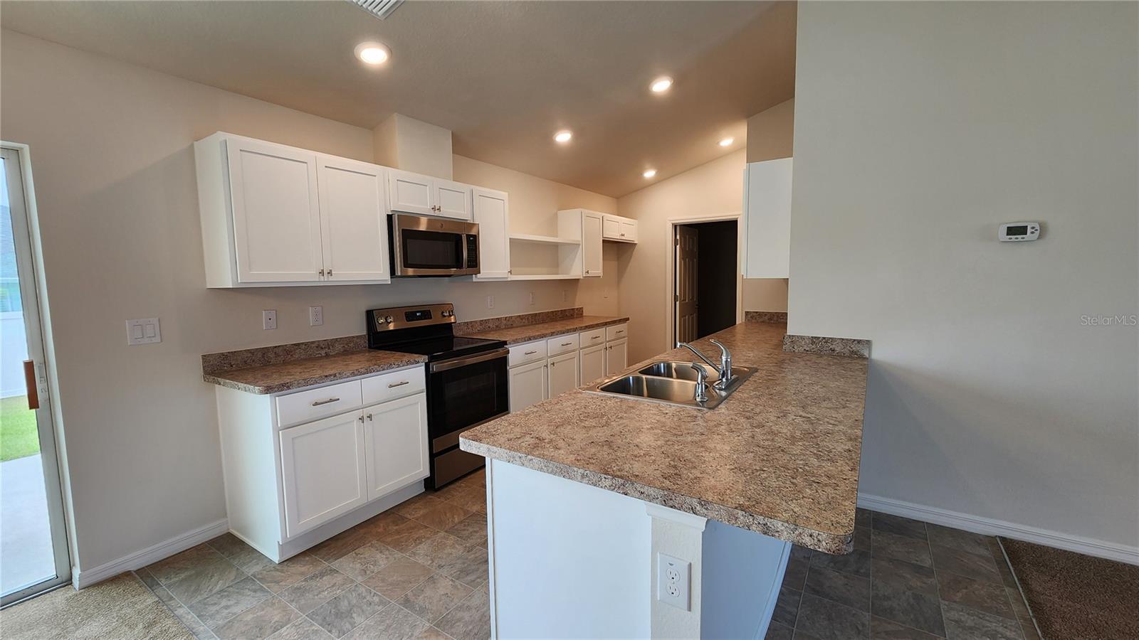 680 W MARGUERITA DRIVE