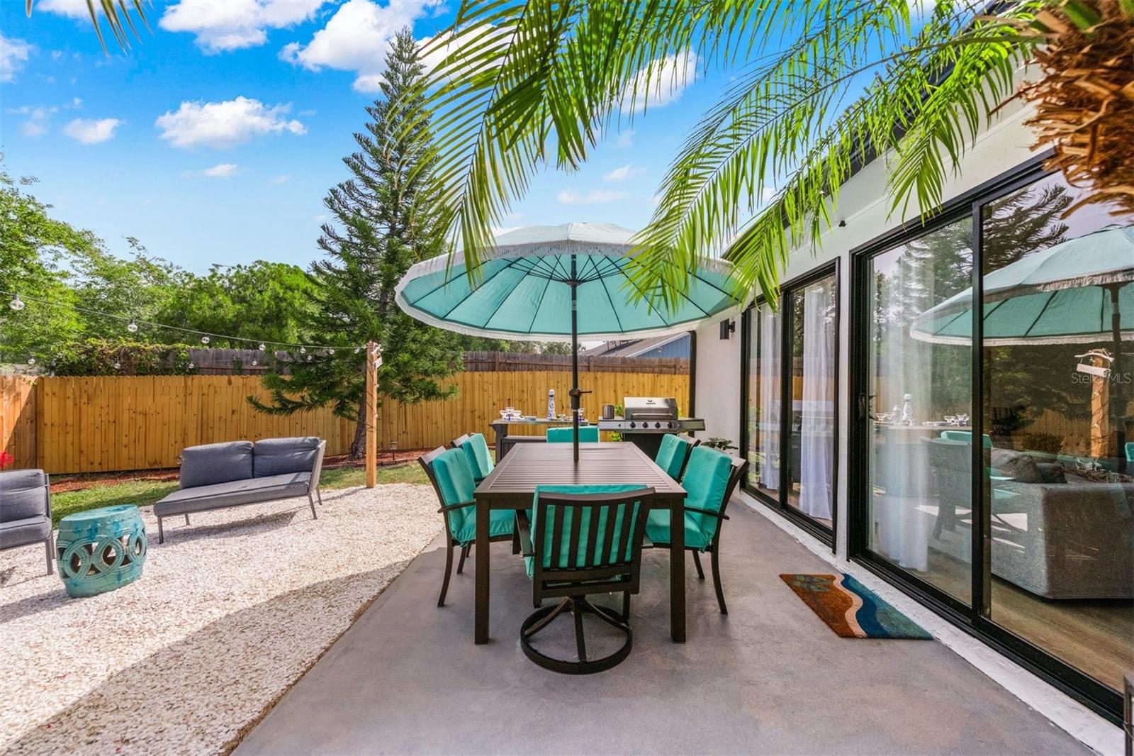 WOODPINE LAKE - Residential