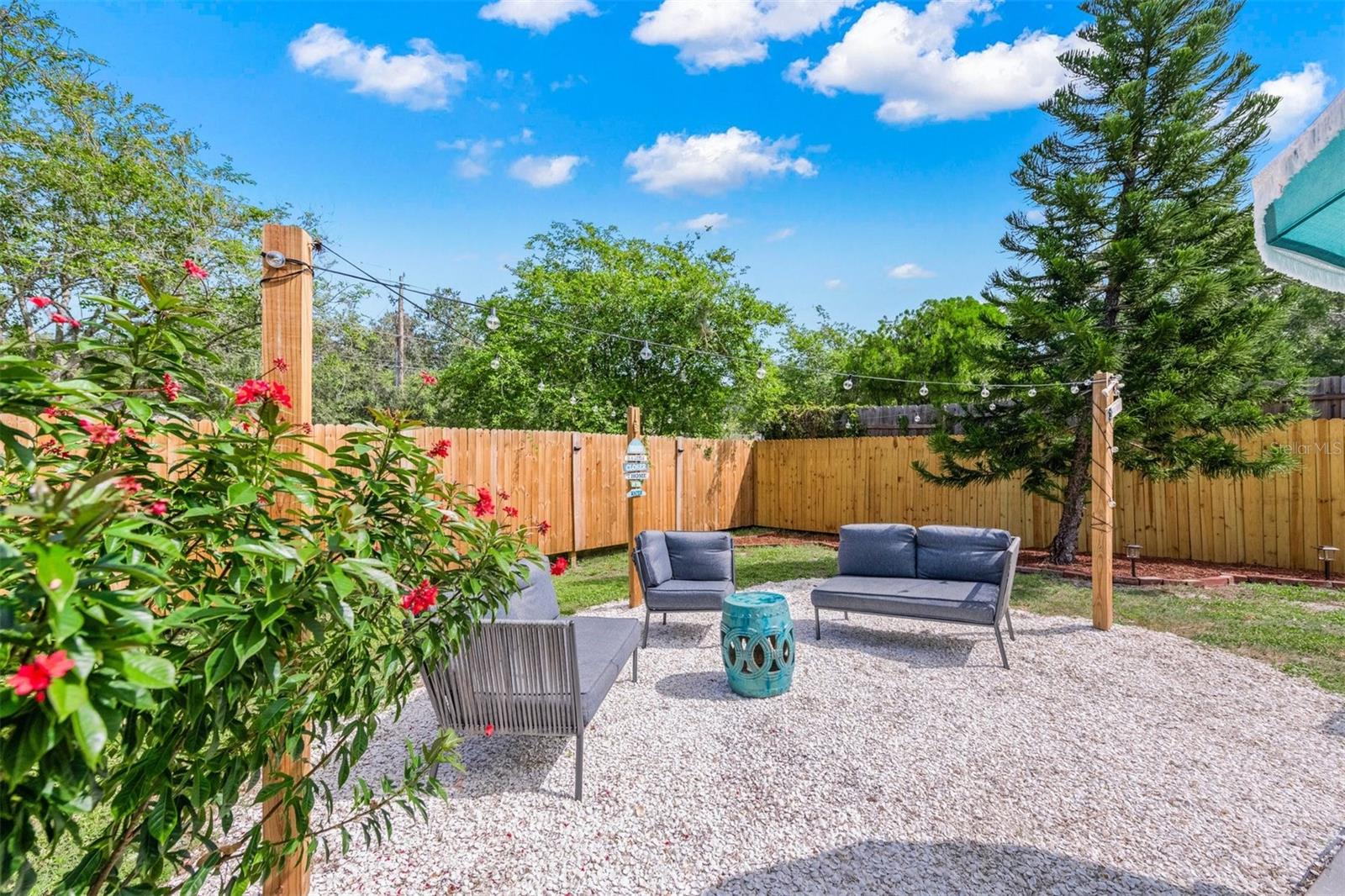 WOODPINE LAKE - Residential