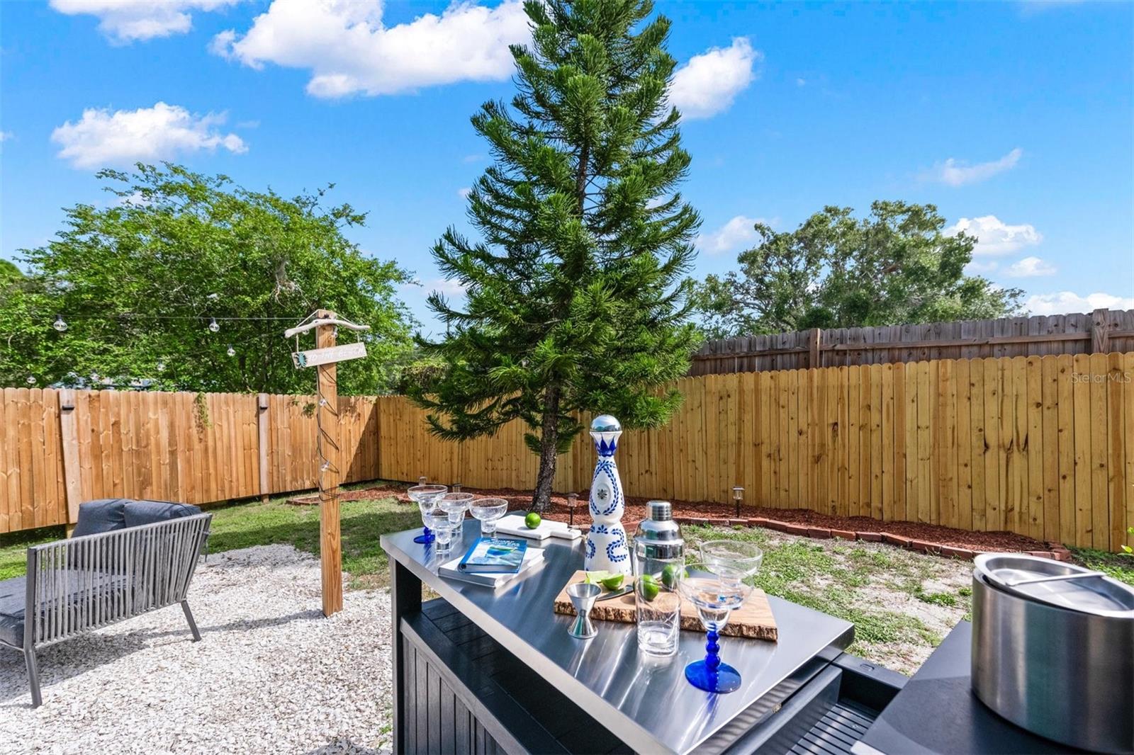 WOODPINE LAKE - Residential