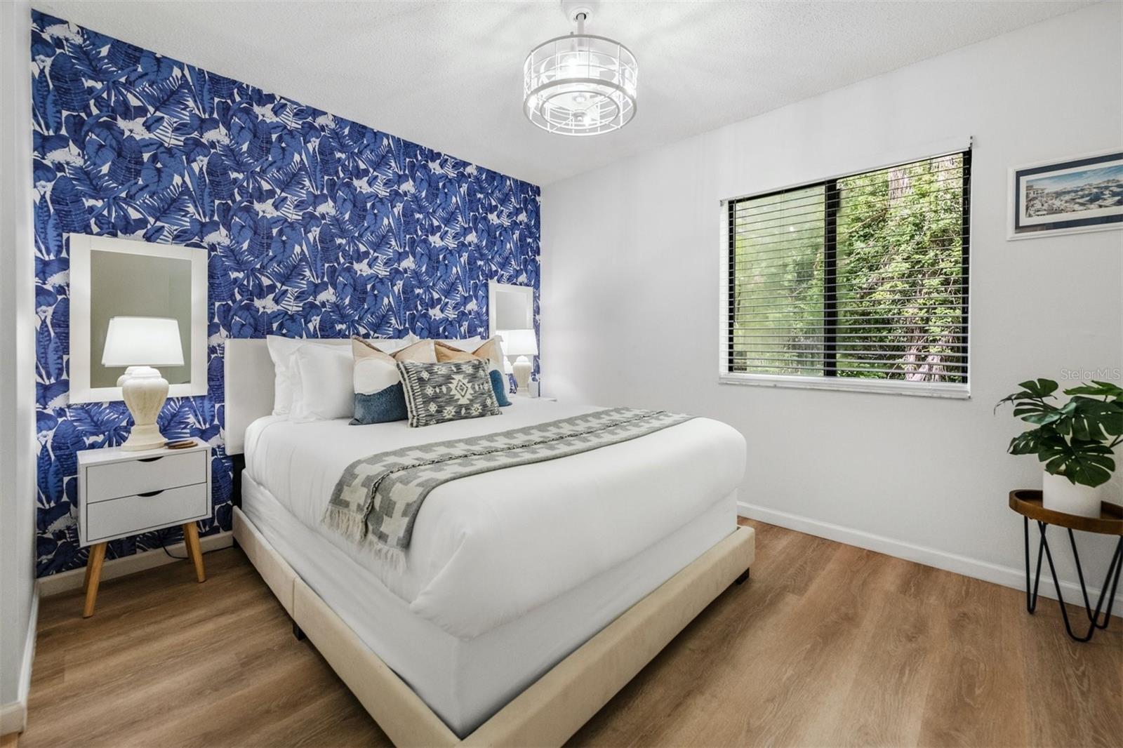 WOODPINE LAKE - Residential