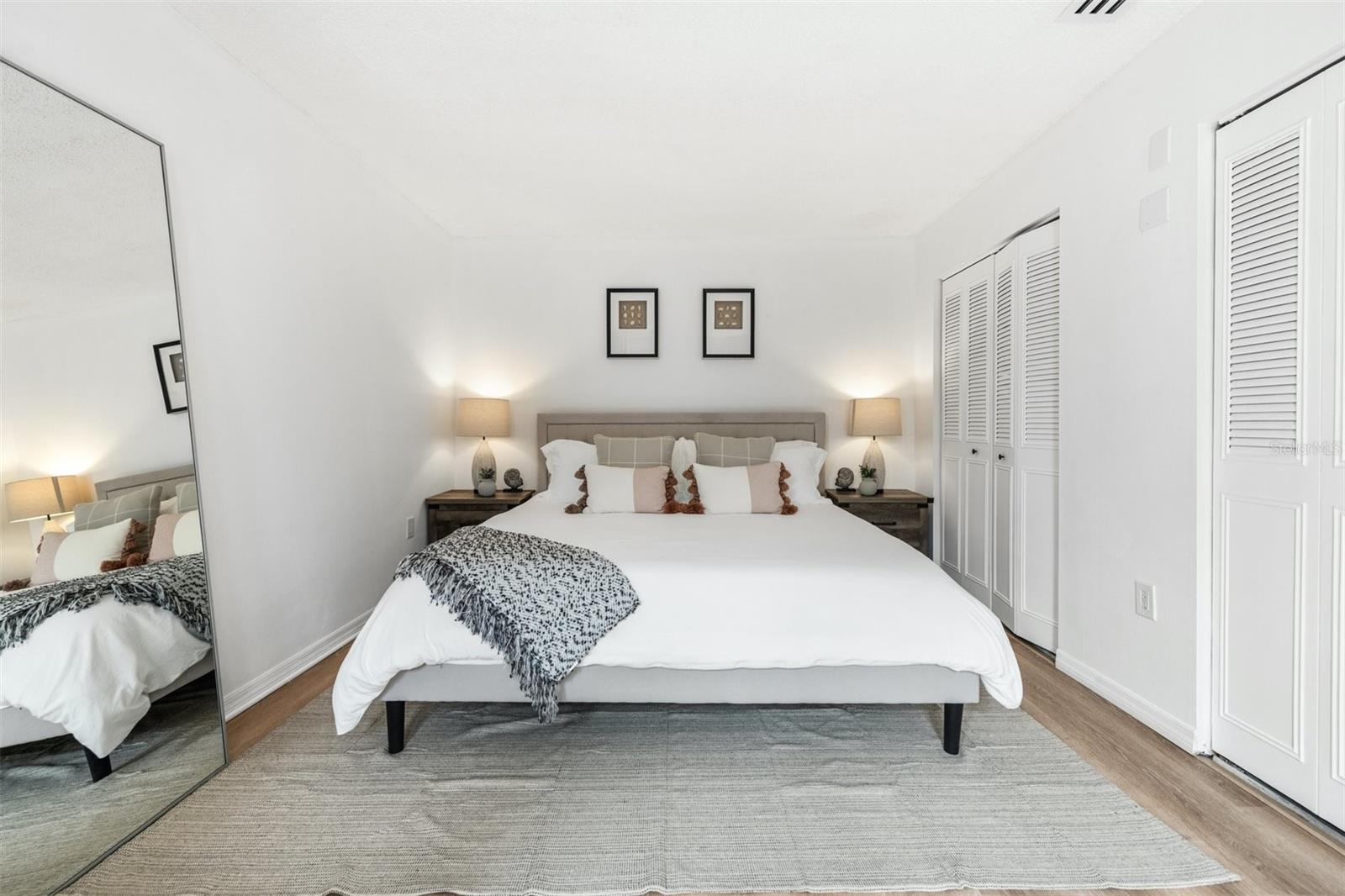 WOODPINE LAKE - Residential