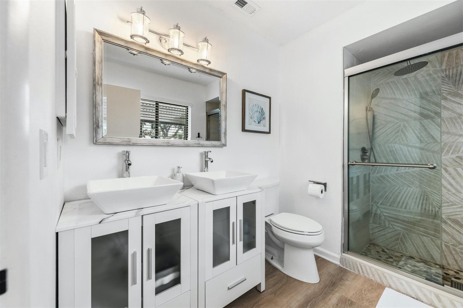 WOODPINE LAKE - Residential