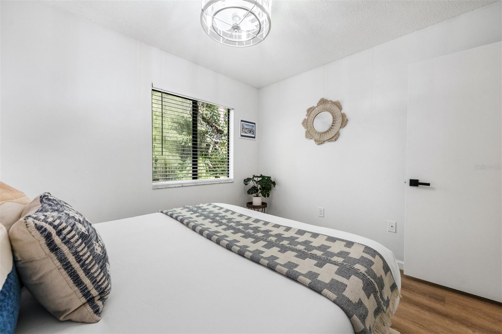 WOODPINE LAKE - Residential