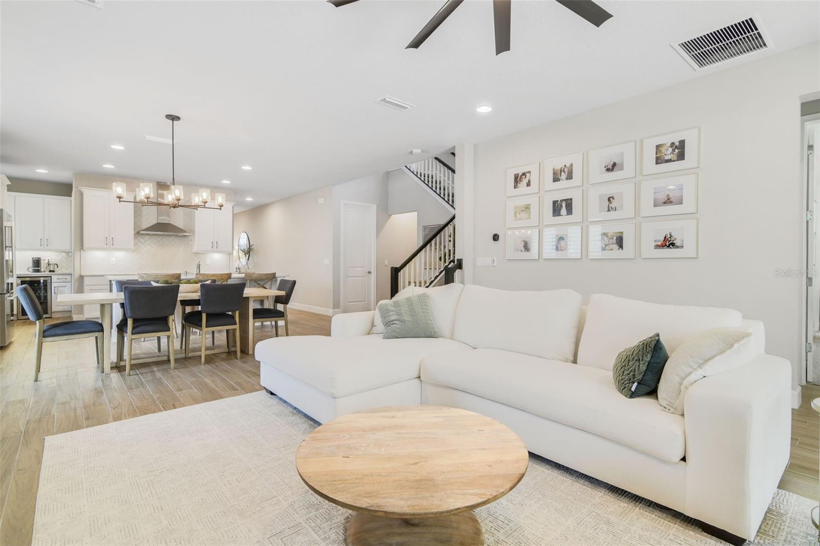 6266 W FALLSGROVE LANE