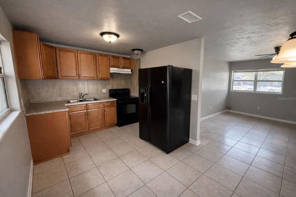 Photo of 2309 SE 45th Terrace, Gainesville, FL 32608 (MLS # GC537833)