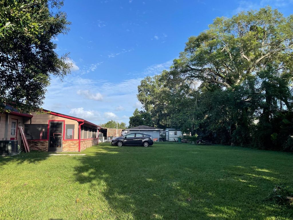 Photo of 1212 Shawnee Drive, Kissimmee, FL 34744 (MLS # S5135868)