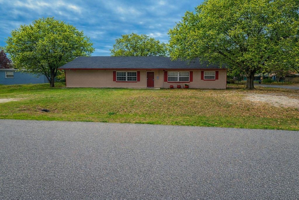 Photo of 1212 Shawnee Drive, Kissimmee, FL 34744 (MLS # S5135868)