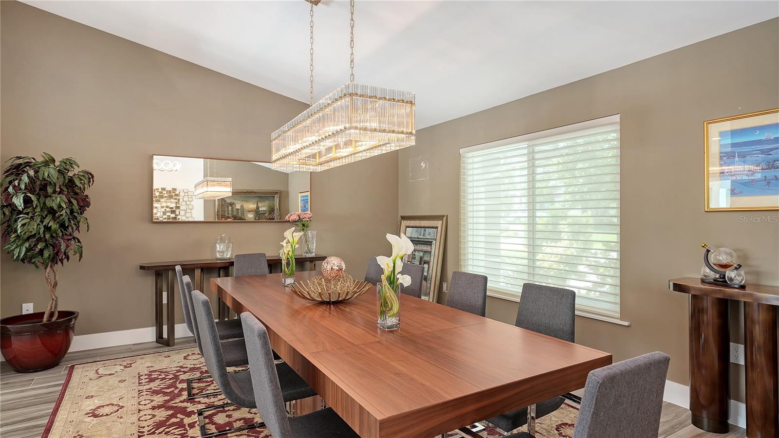 SOUTHPOINTE SHORES - Residential