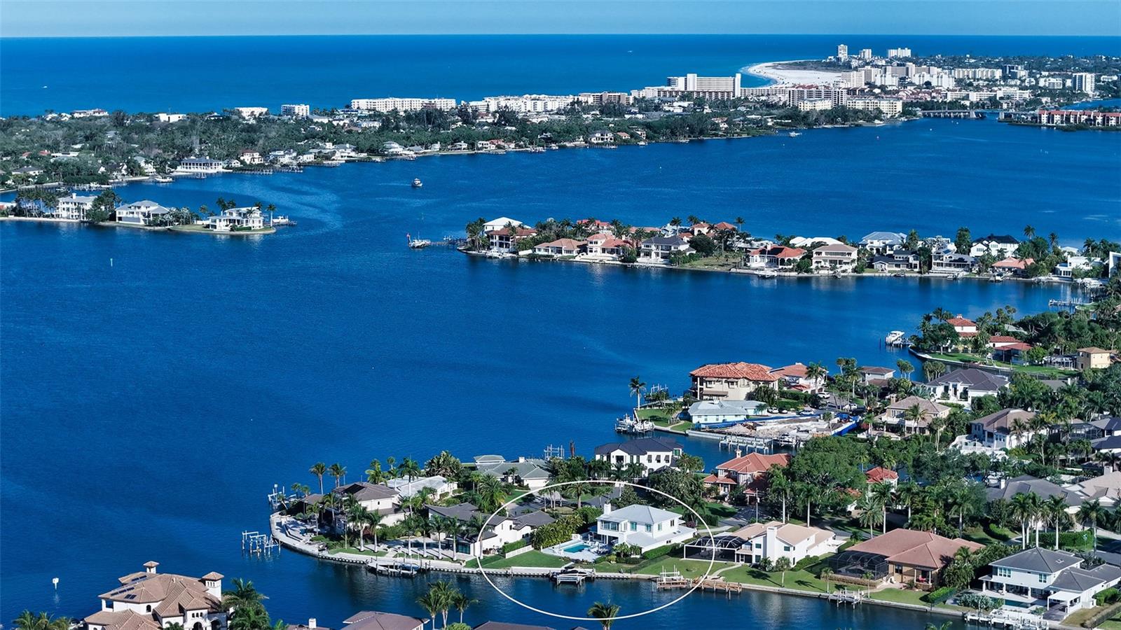 SOUTHPOINTE SHORES - Residential