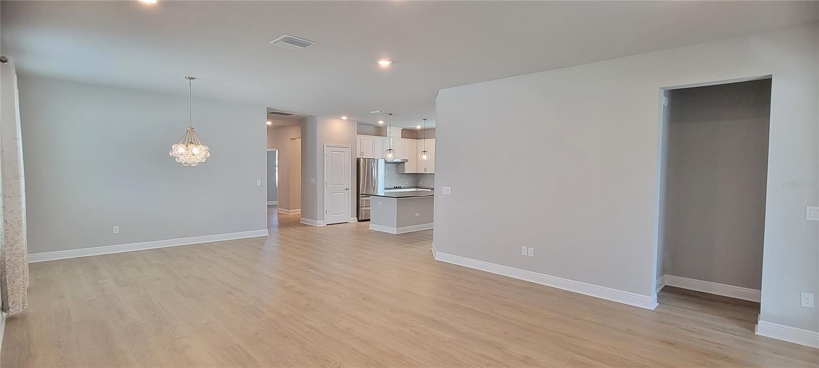 PERSIMMON PARK PH 1 - Residential Lease
