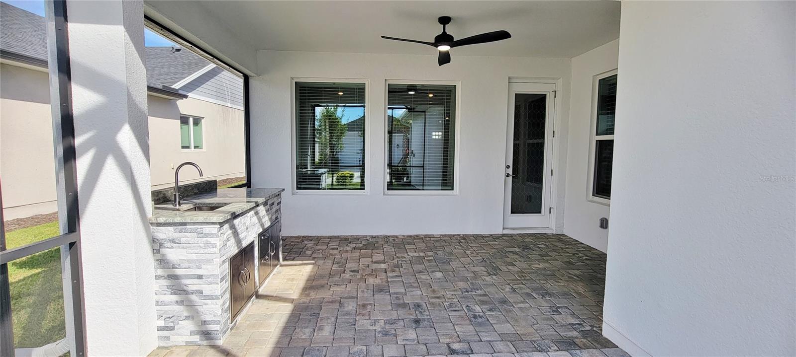 PERSIMMON PARK PH 1 - Residential Lease