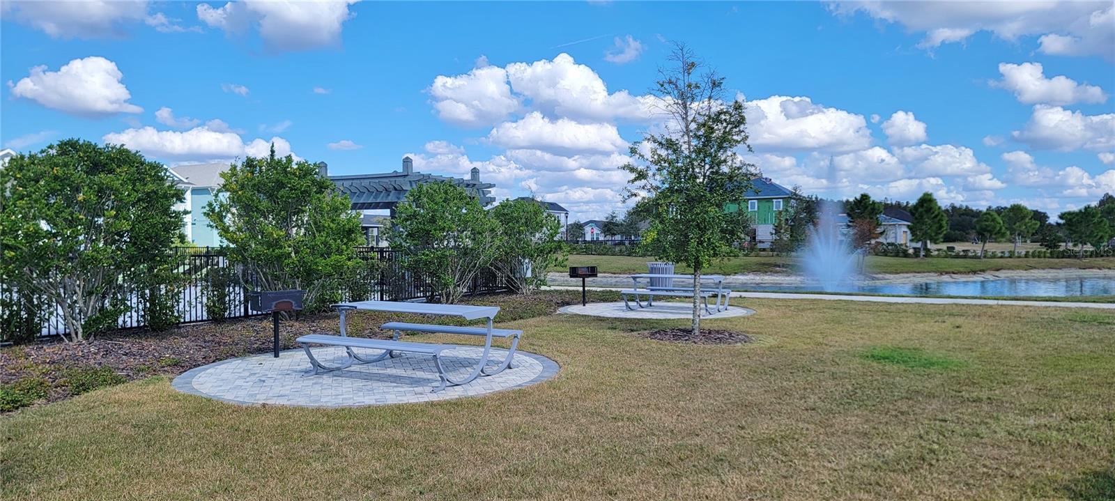 PERSIMMON PARK PH 1 - Residential Lease