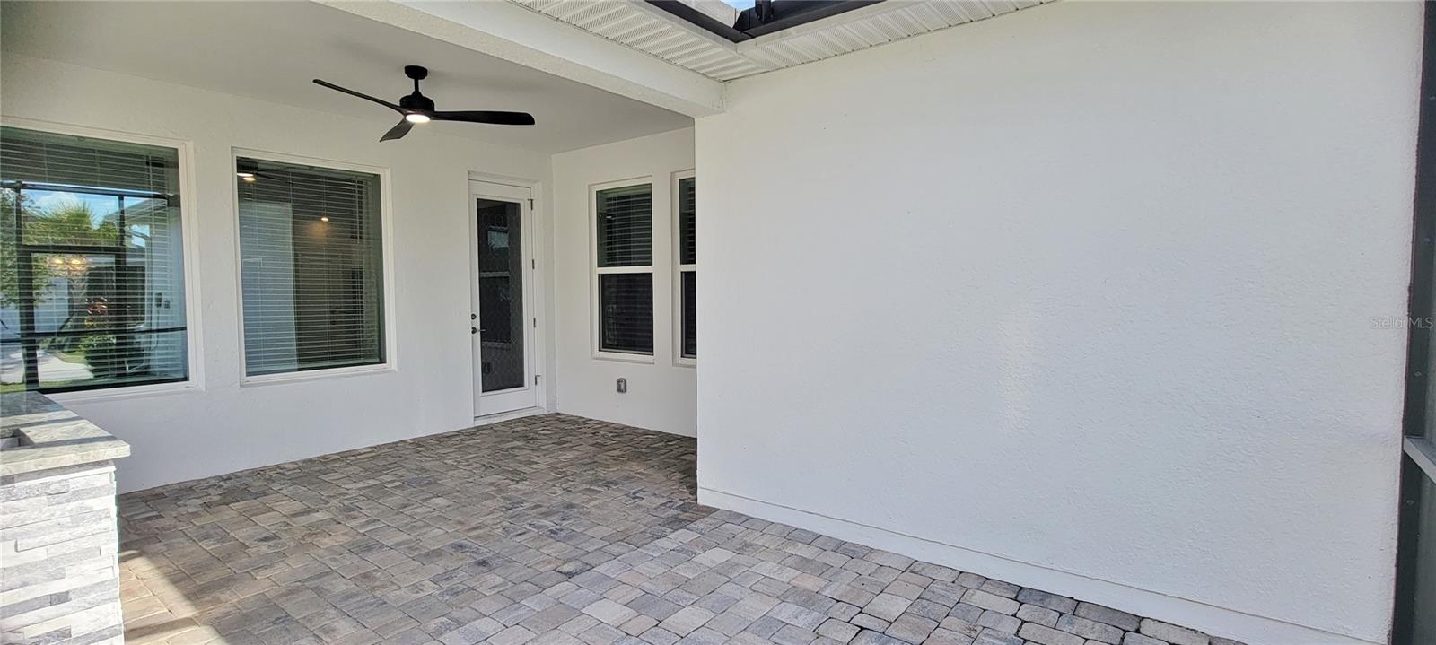 PERSIMMON PARK PH 1 - Residential Lease