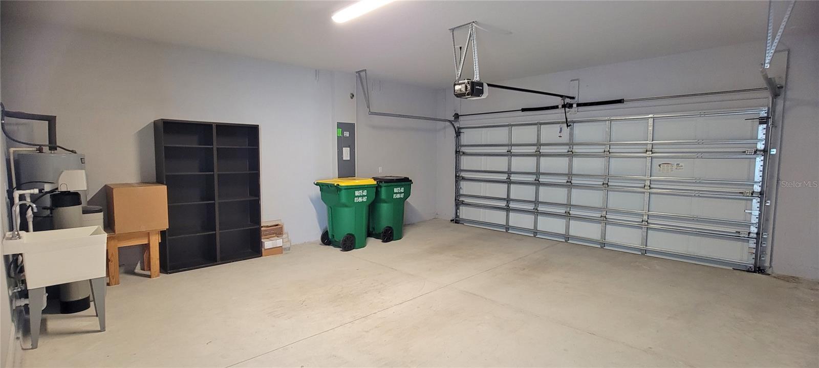 PERSIMMON PARK PH 1 - Residential Lease