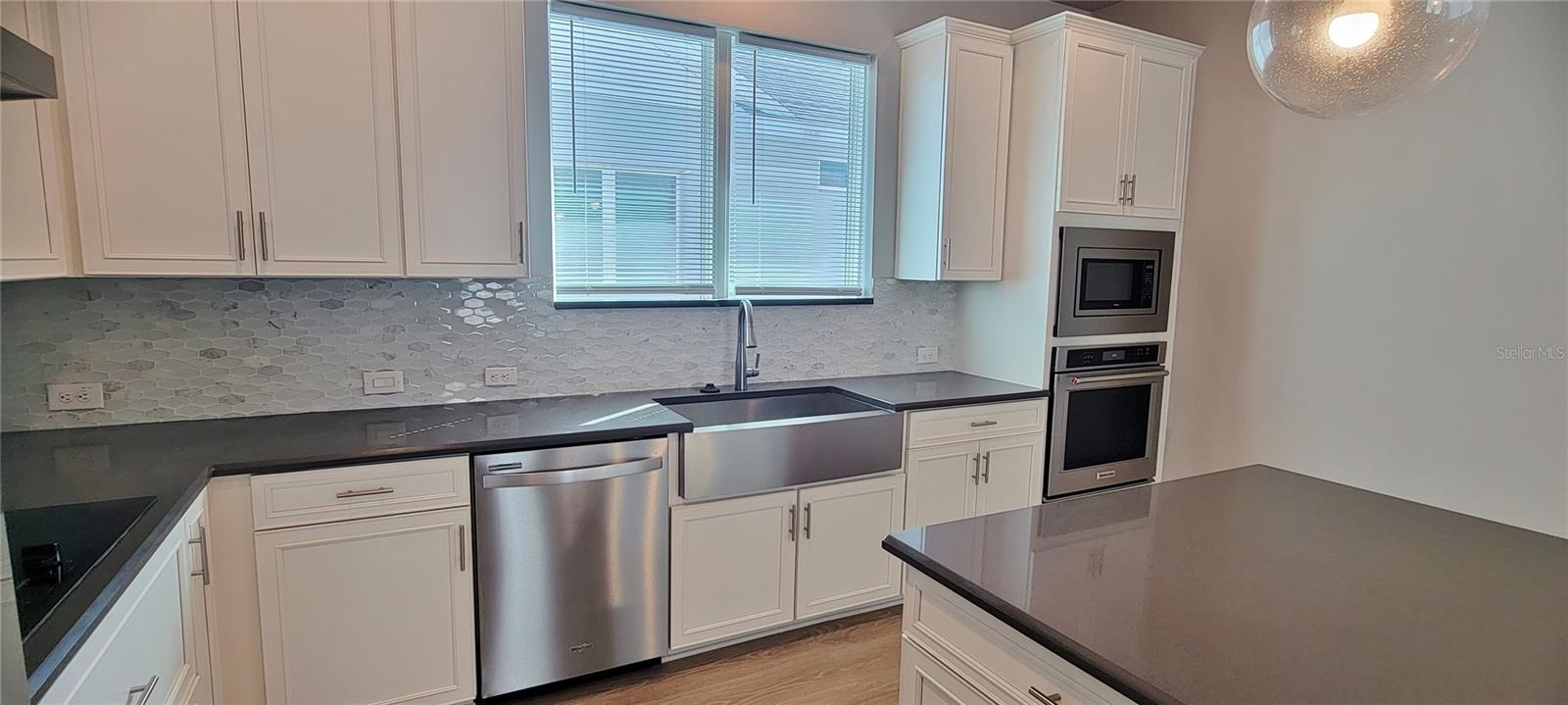 PERSIMMON PARK PH 1 - Residential Lease