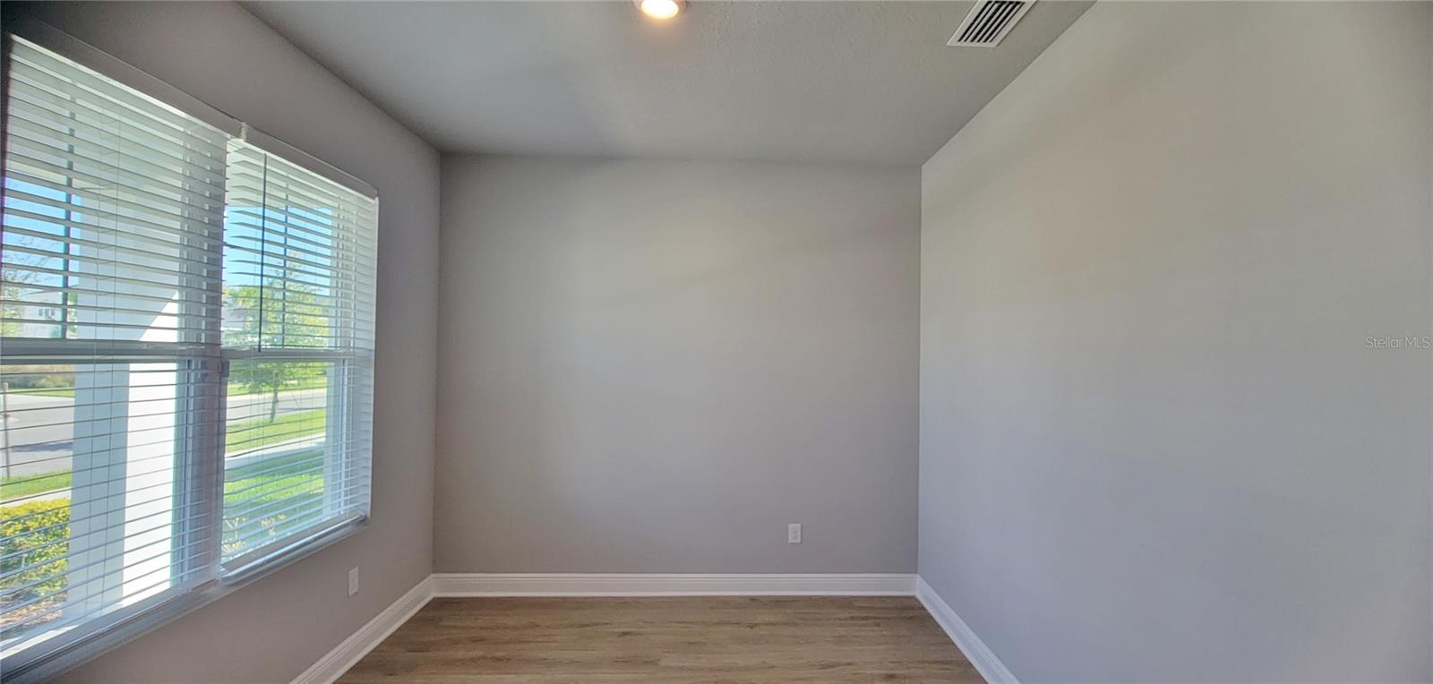 PERSIMMON PARK PH 1 - Residential Lease