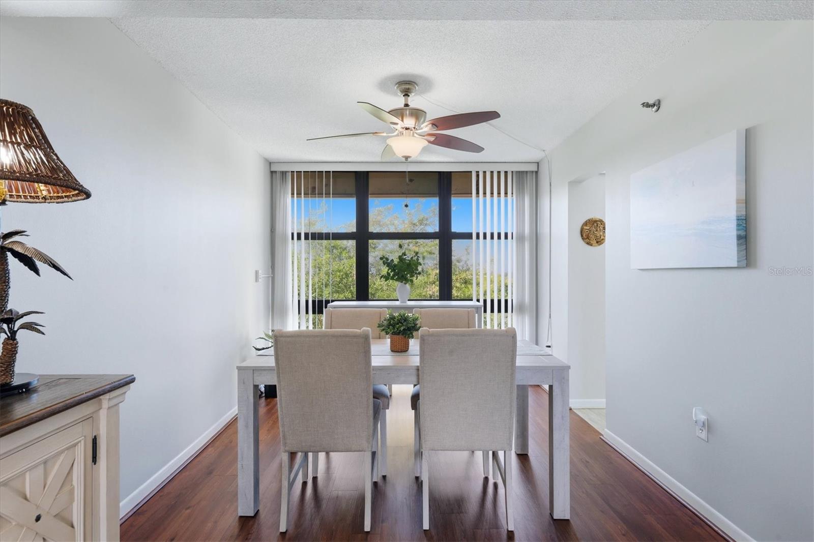 PROMENADES EAST - Residential