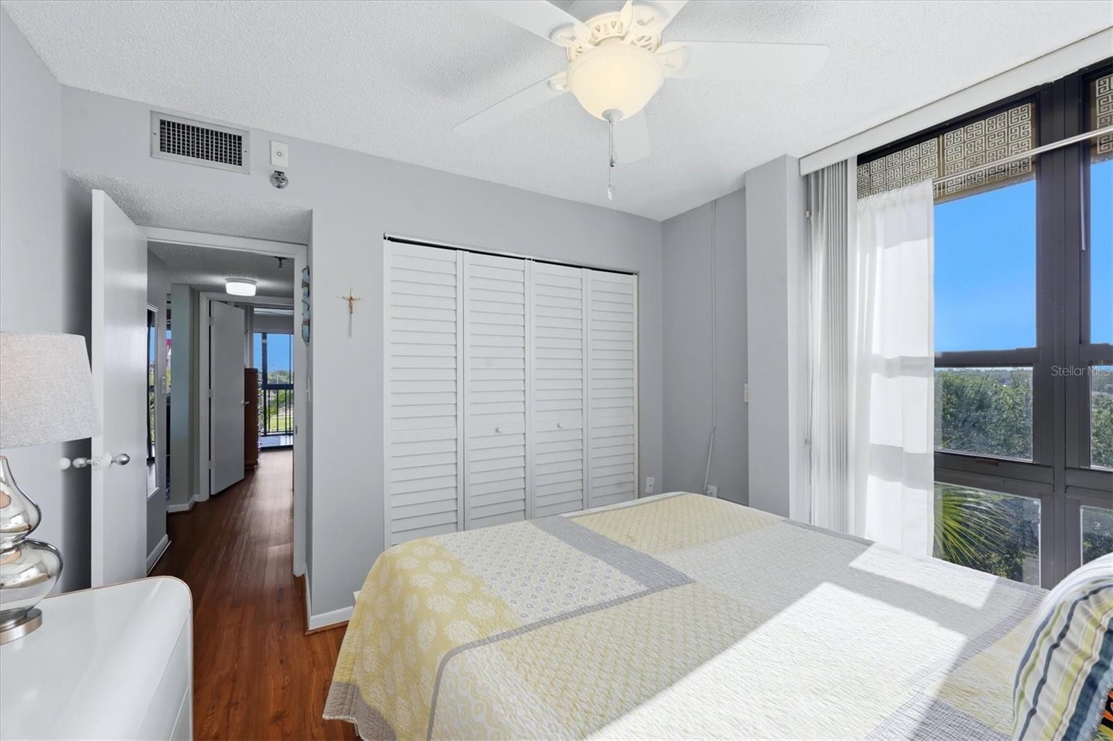 PROMENADES EAST - Residential