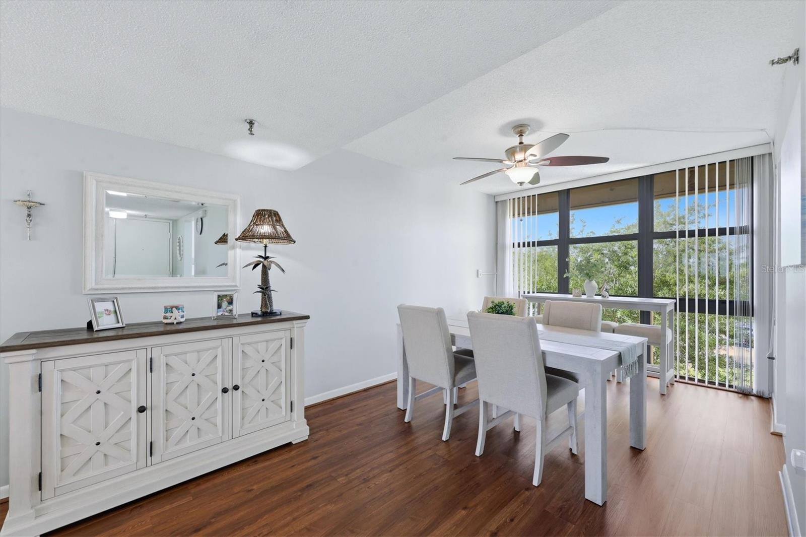 PROMENADES EAST - Residential