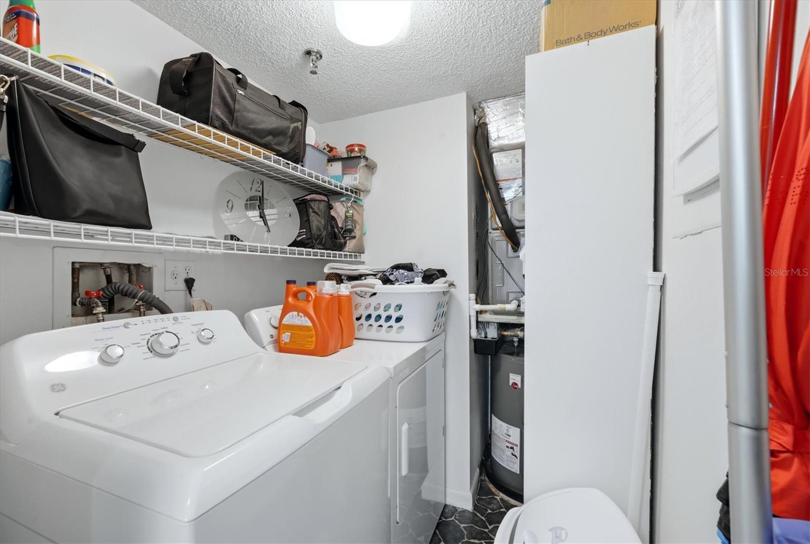 PROMENADES EAST - Residential