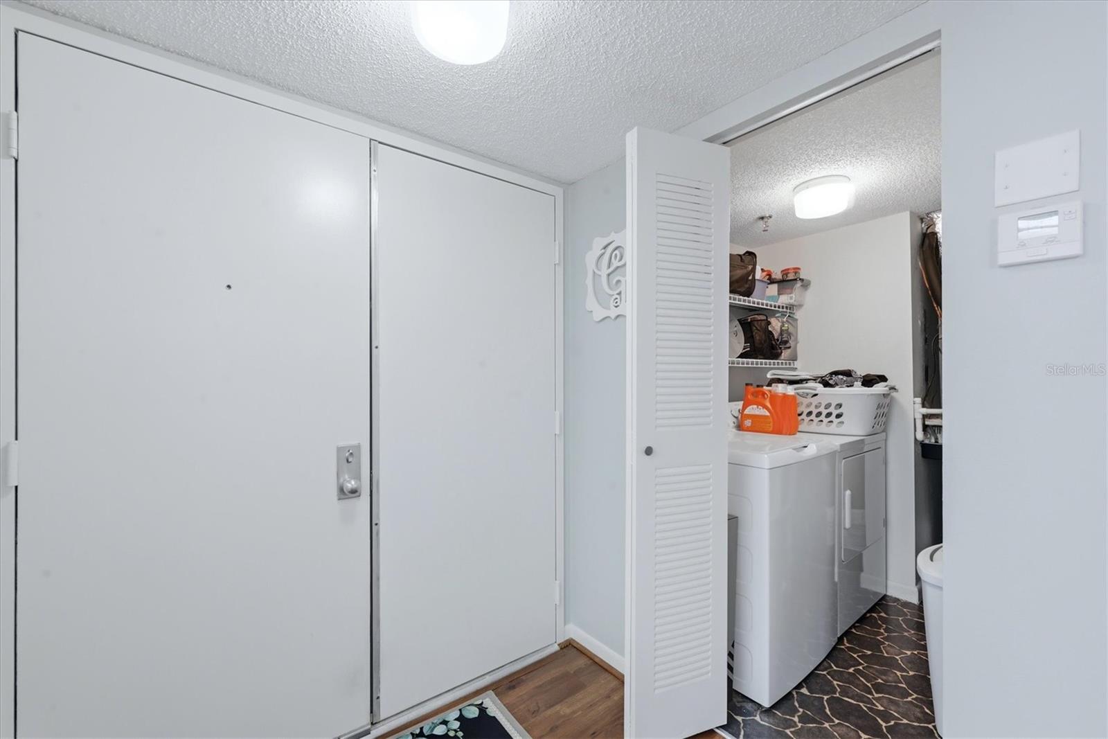 PROMENADES EAST - Residential