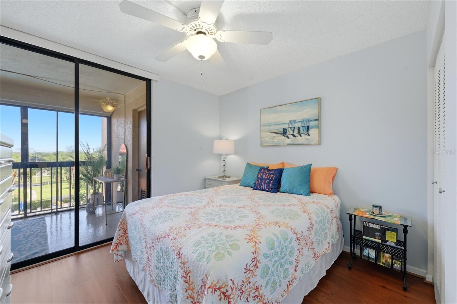 PROMENADES EAST - Residential