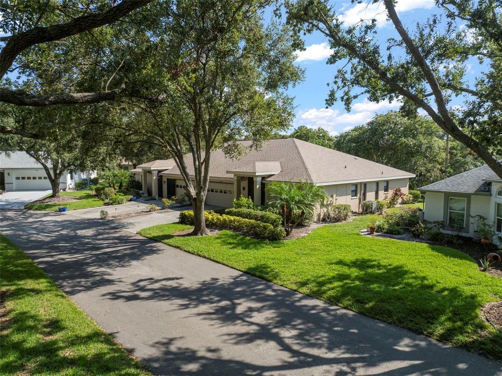 Photo of 1609 Laughton Place, Sun City Center, FL 33573 (MLS # TB8410914)