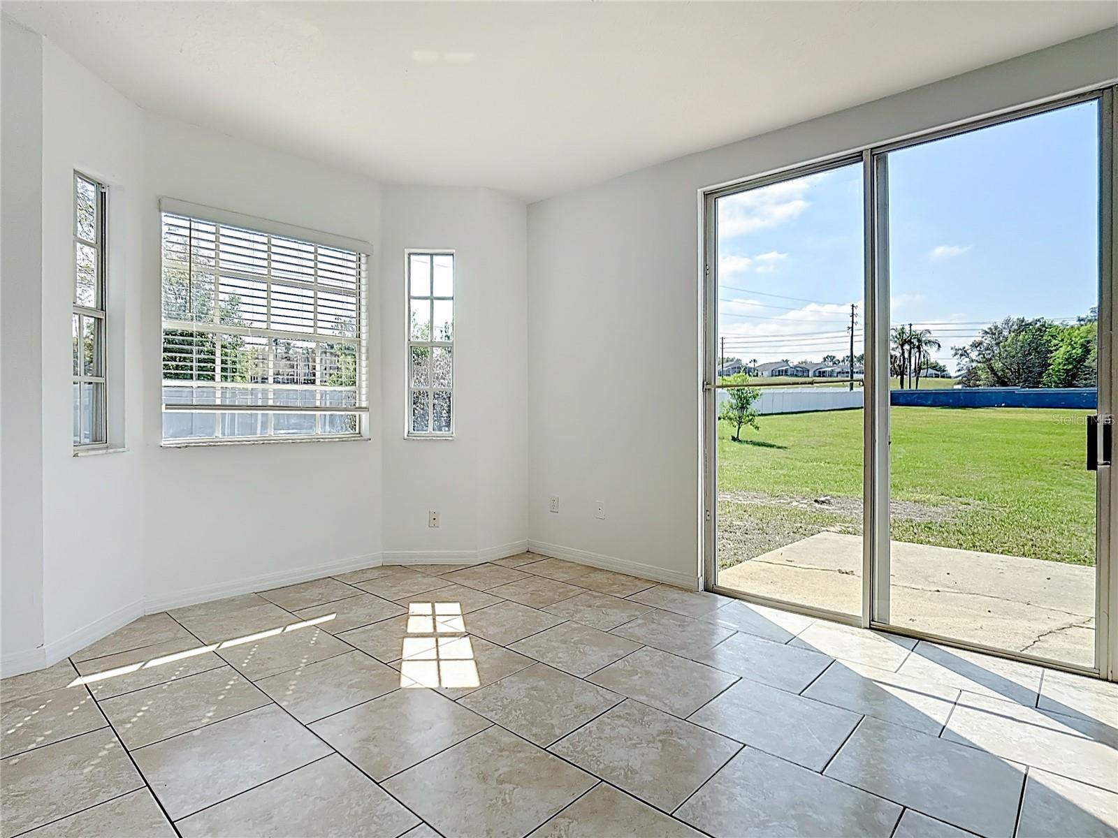 ISLAND CLUB WEST PH 01 - Residential