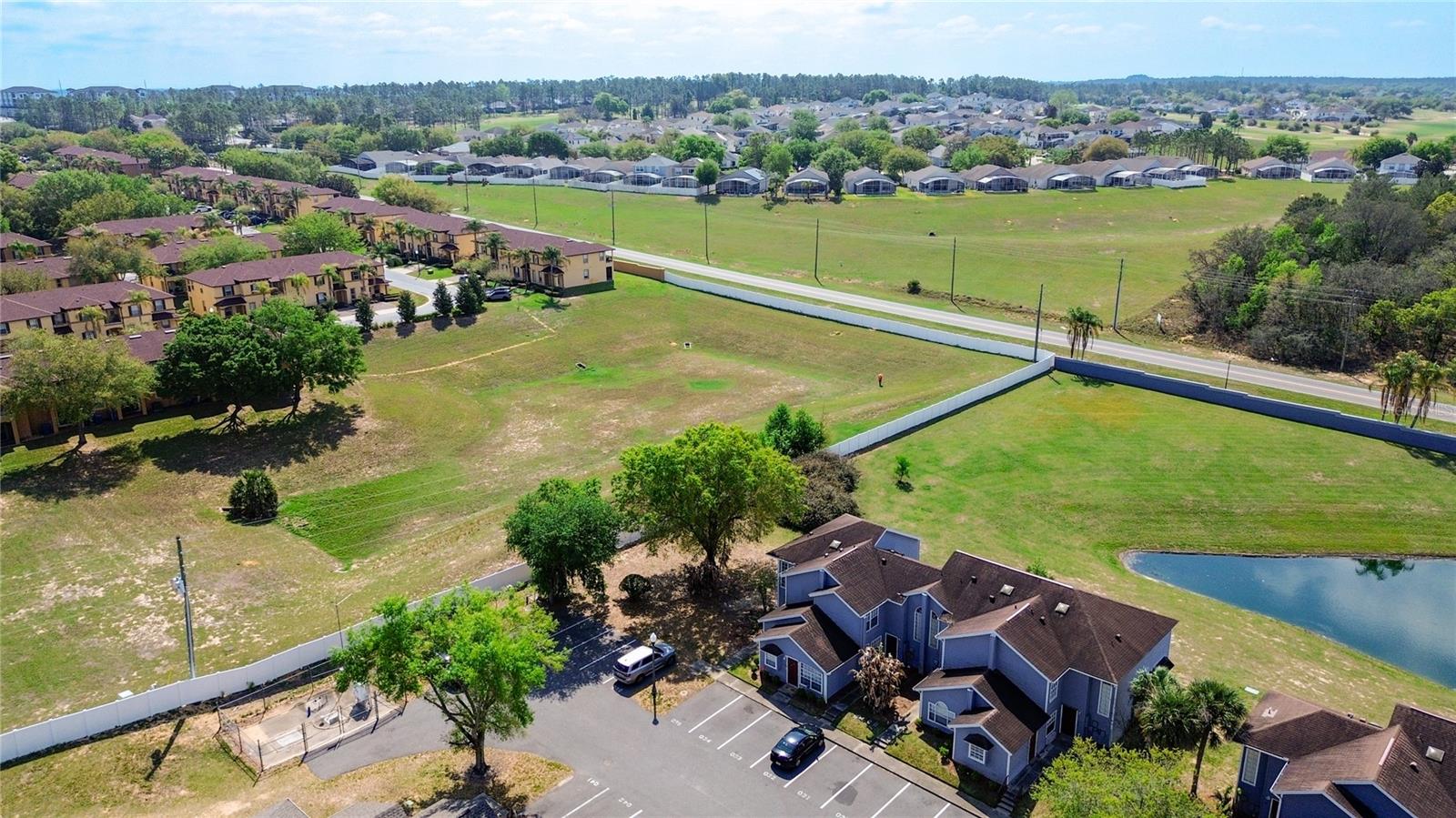 ISLAND CLUB WEST PH 01 - Residential