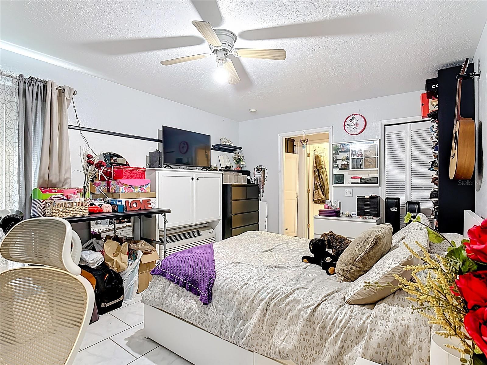 ISLAND CLUB WEST PH 01 - Residential